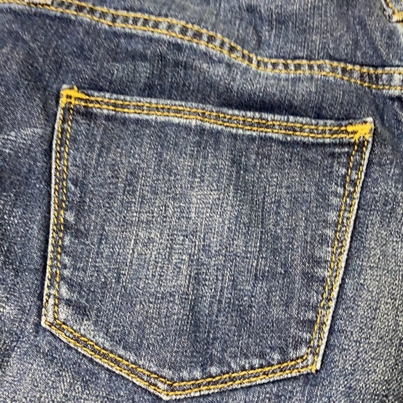 Universal thread Target‎ denim jean shorts size 2 26 GUC denim jeans distressed - Picture 6 of 7